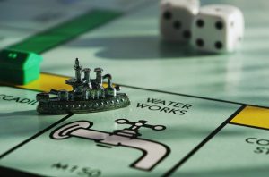how much money do you start with in monopoly game