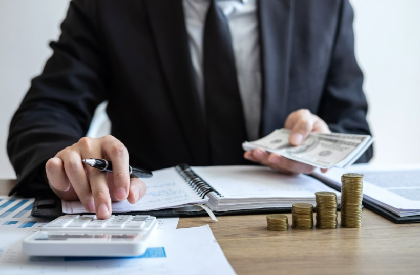 how much savings can i have before it affects my benefits