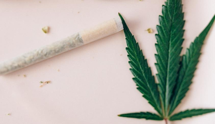 Why THC Gummies Are The Best Way To Consume THC Without Smoking