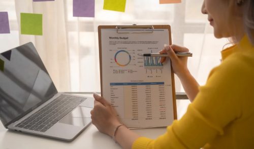What Are the Trends in Dividend Stocks for 2025 and Beyond