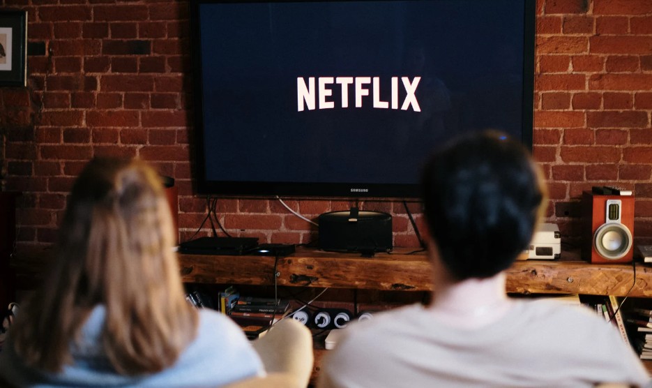 netflix uk subscription price increase