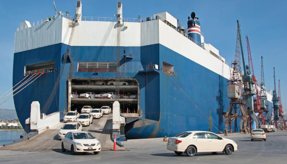 rena monrovia when you transport something by car