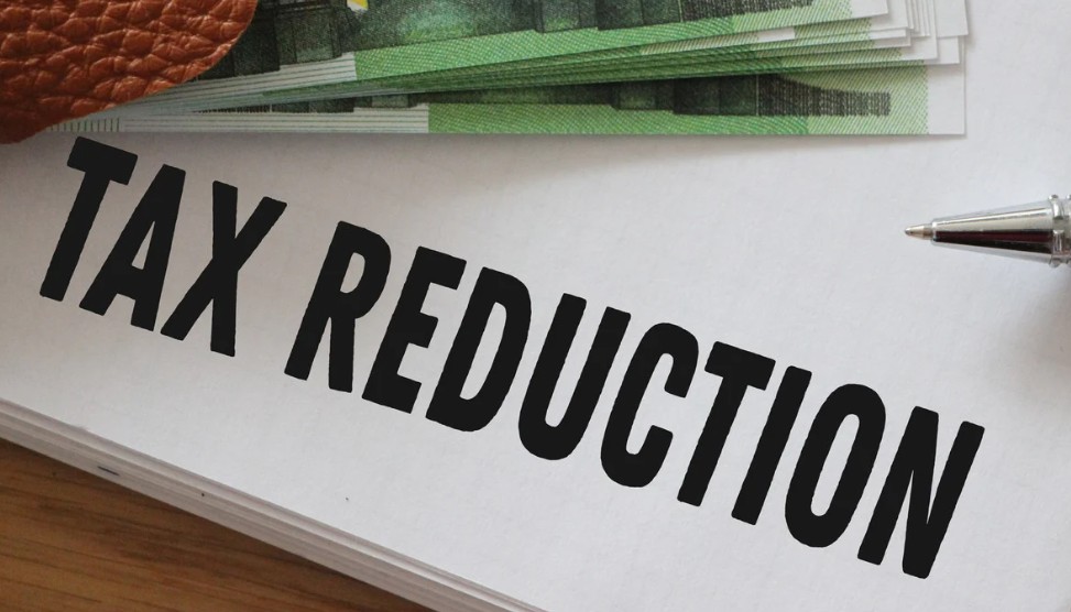 what qualifies for council tax reduction